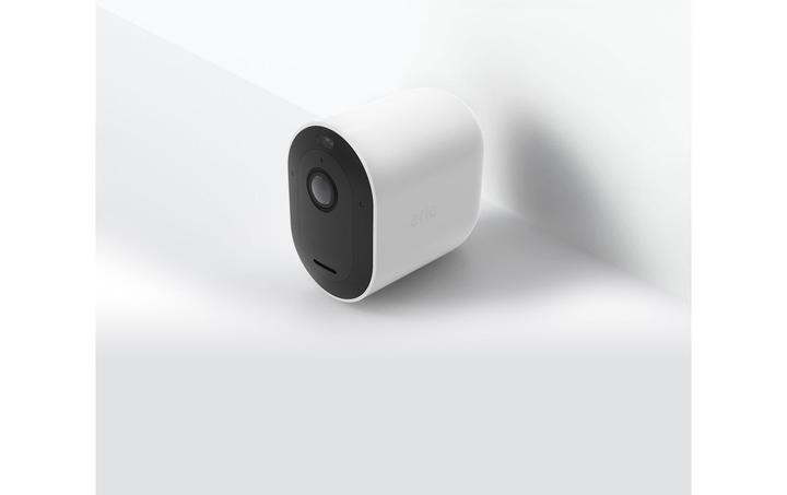 Actual product image Arlo Pro 3 Spotlight, kit 4 cameras white (2560 x 1440 Pixels)