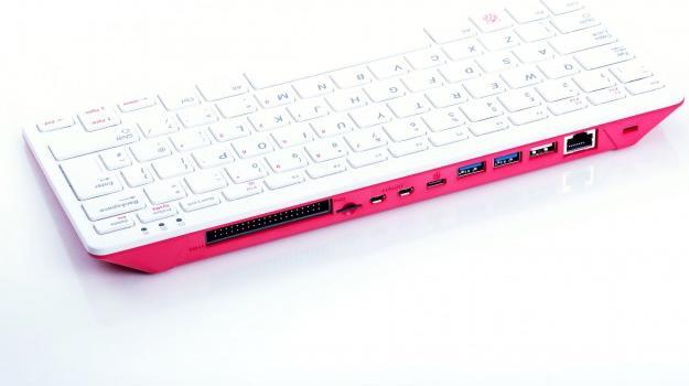 Actual product image Raspberry Pi 400 DE Starter kit