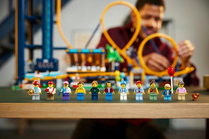 Actual product image LEGO Looping roller coaster (10303, LEGO Icons, LEGO Rare Sets)