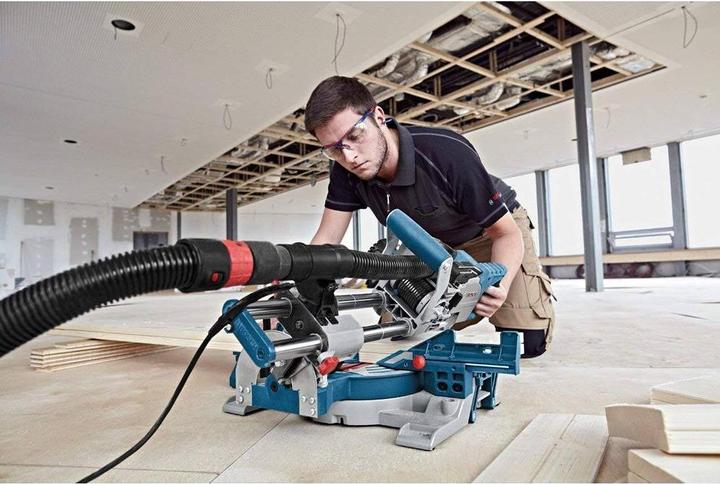 Image du produit Bosch Professional Scie à panneaux GCM 8 SJL, avec lame de scie circulaire 216 x 30 mm