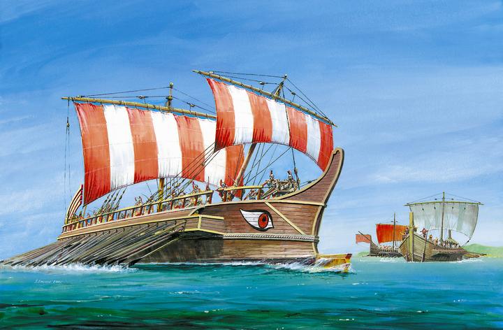 Actual product image Tamiya 1:72 Greek Triere