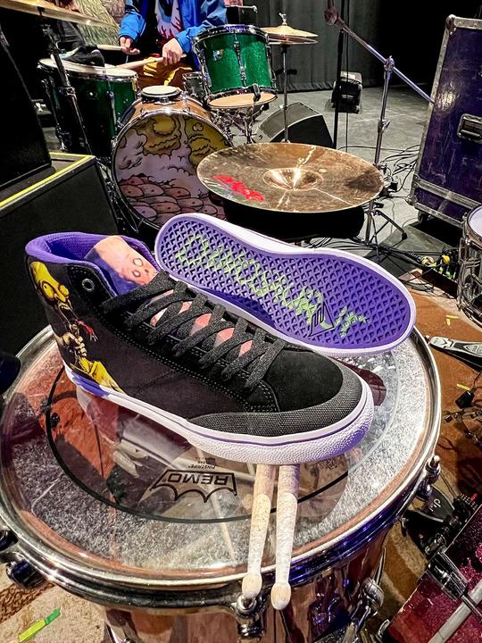 Produktbild Emerica Omen HI x Dinosaur Jr. (42.5)