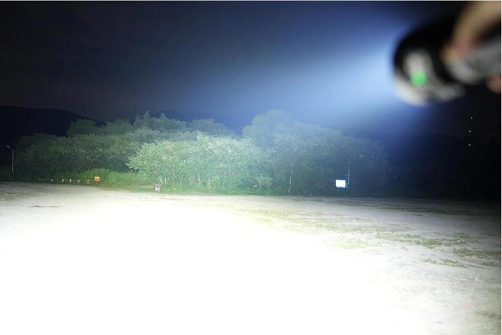 Produktbild AceBeam X50 (13.50 cm, 40000 lm)