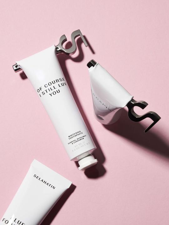 Immagine prodotto Selahatin Dentifricio sbiancante Naturalmente ti amo ancora (65 ml)