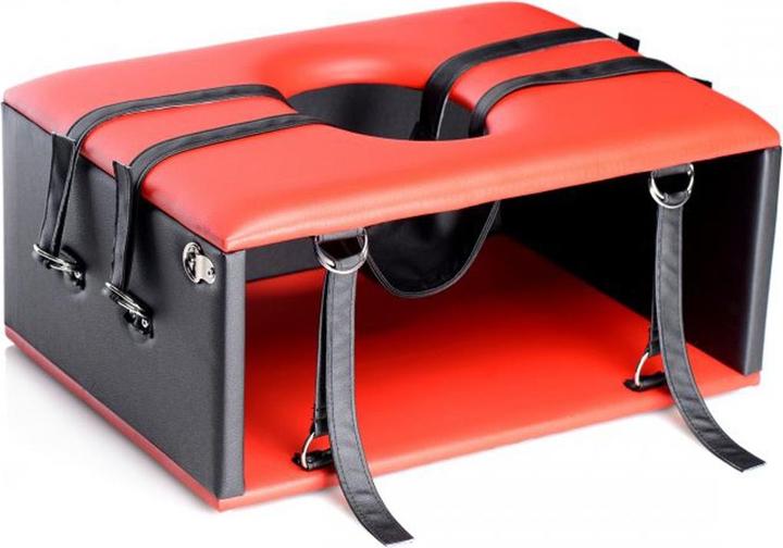 Actual product image Master Series Queening Chair