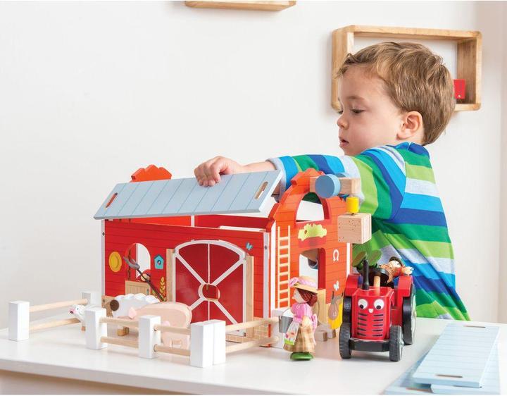 Actual product image Le Toy Van Rote Scheune / Red Barn