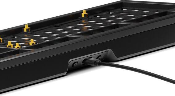 Immagine prodotto Glorious GMMK 3 Pro tastiera da gioco personalizzata al 100% - barebone, layout ISO, nero (DE, Cablato)