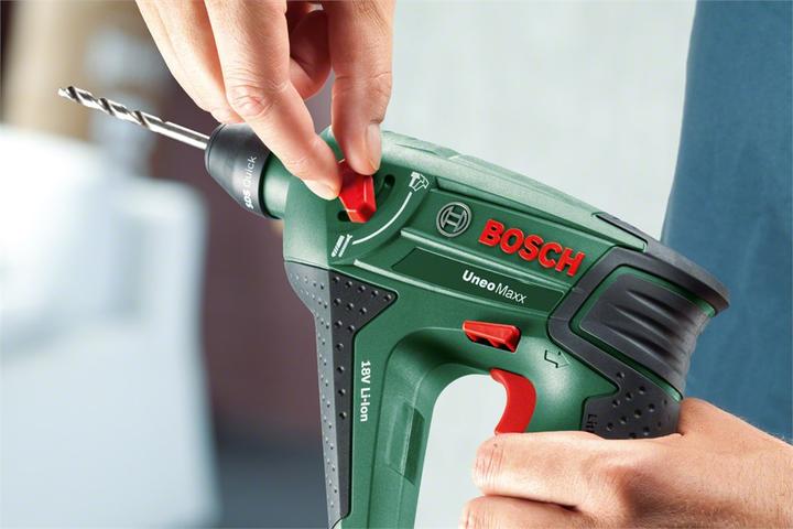 Produktbild Bosch Home & Garden Uneo Maxx (Akkubetrieb)