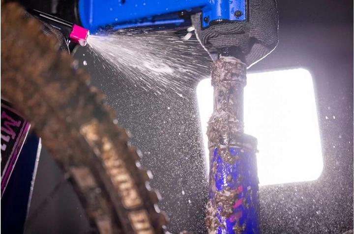 Actual product image Muc-Off Bicycle cleaner (1000 ml, Bicycle cleaner)
