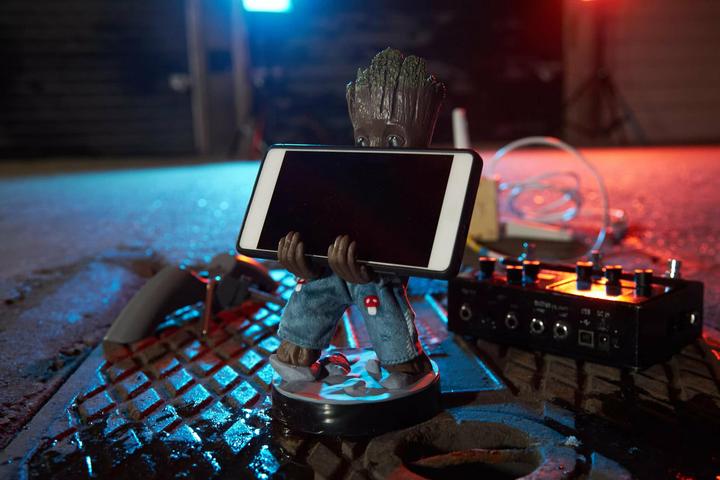 Produktbild NoName MARVEL - Groot Pyjama - Figurine 20cm - Support Manette & Portable (PS5)
