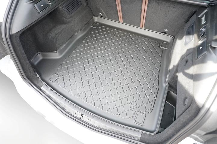 Actual product image Aristar Boot tray for Alfa Romeo Stelvio (without sound system) from 2017