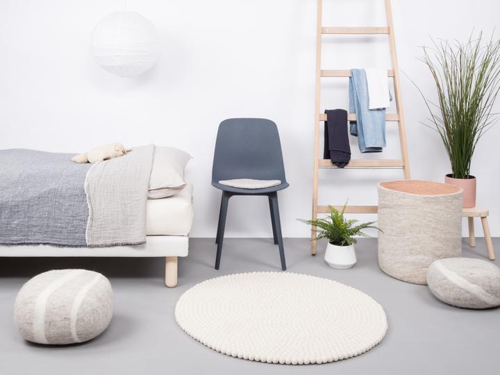 Actual product image Myfelt Linéa felt ball rug (Ø 120 cm)
