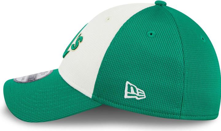 Actual product image New Era 39Thirty Cap - Saint Patrick's Day Oakland Athletics (M/L)