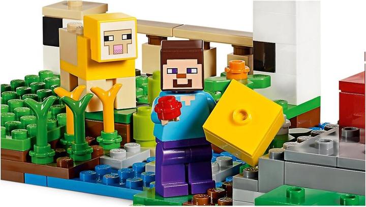 Actual product image LEGO The sheep farm (21153, LEGO Minecraft)