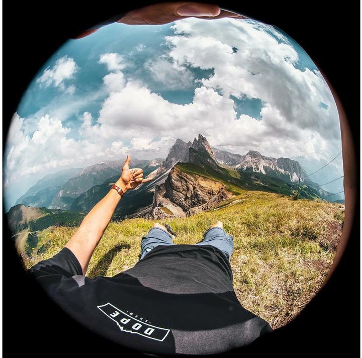 Actual product image Venus Optic Laowa 4mm f/2.8 Fisheye MFT (Micro Four Thirds, Micro Four Thirds)