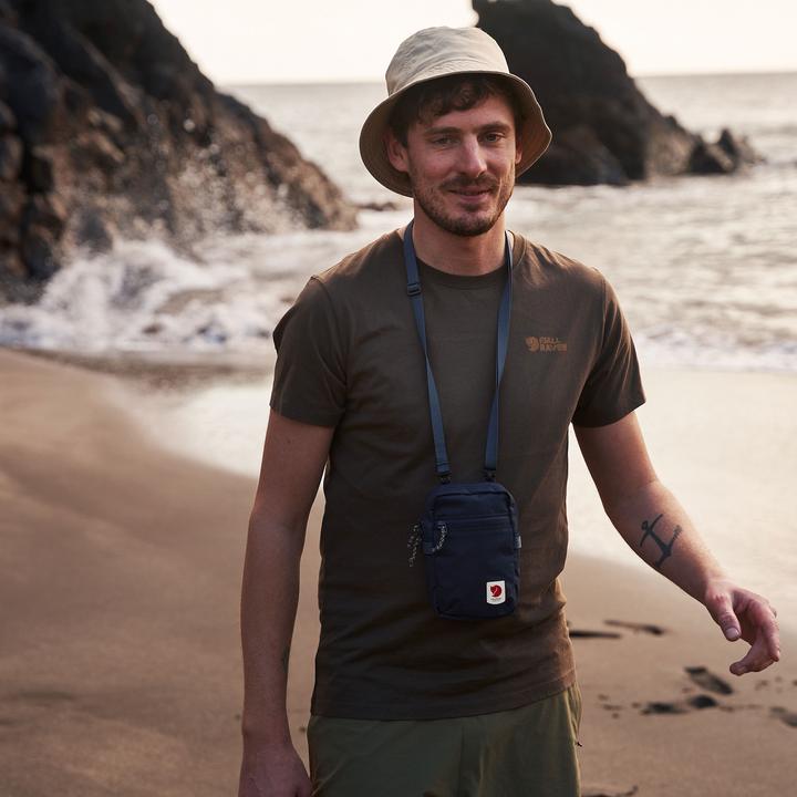 Actual product image Fjällräven High Coast Pocket