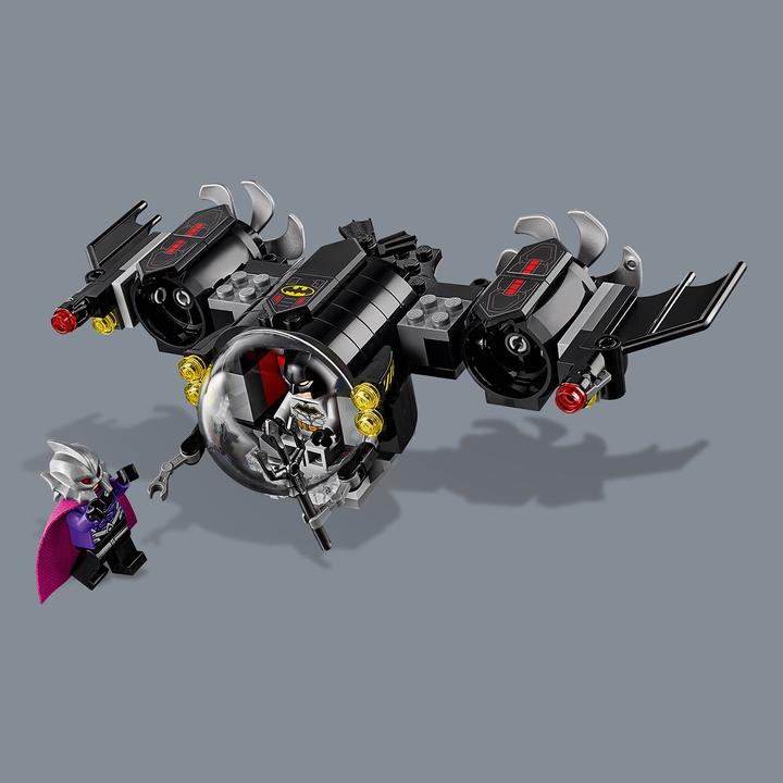 Actual product image LEGO Batman in the Bat Submarine (76116, LEGO DC)