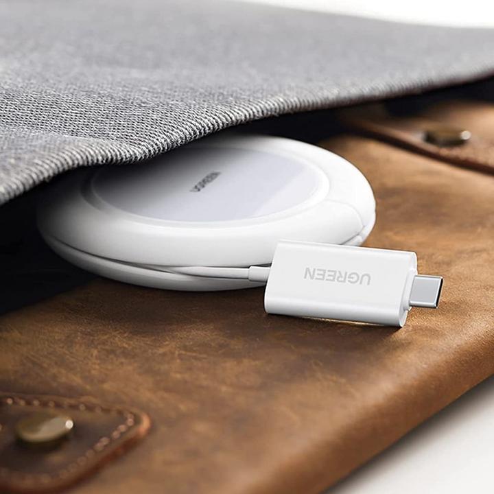 Actual product image Ugreen Wireless Charger CD245, 15W (white) (15 W)