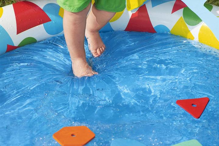 Actual product image Bestway Splash & Learn Kiddie Pool 120x117x46cm
