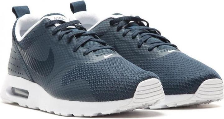Produktbild Nike Air Max Tavas (45)