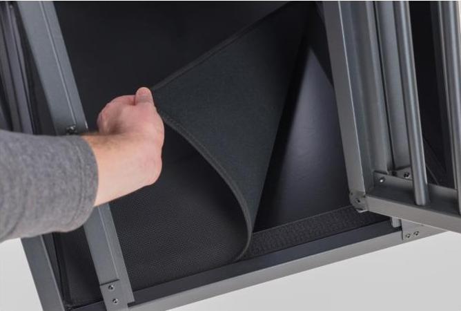 Actual product image Kerbl Dog transport box Vacation aluminium single door medium (Dog, Safety closure)
