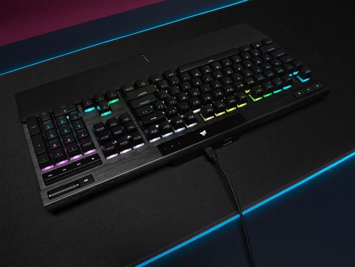 Actual product image Corsair K70 RGB Pro (DE, Cable)