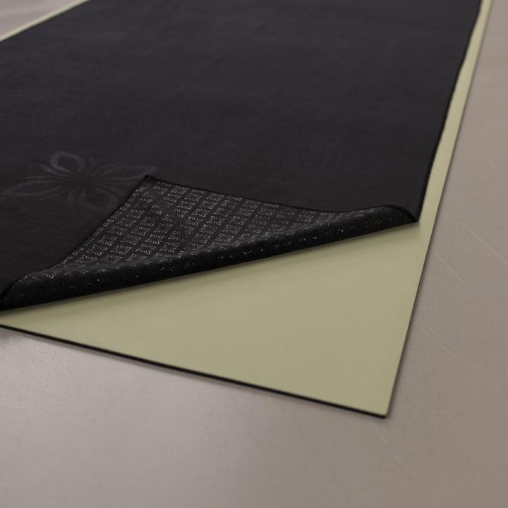 Actual product image Omnana STAYMAT yoga towel