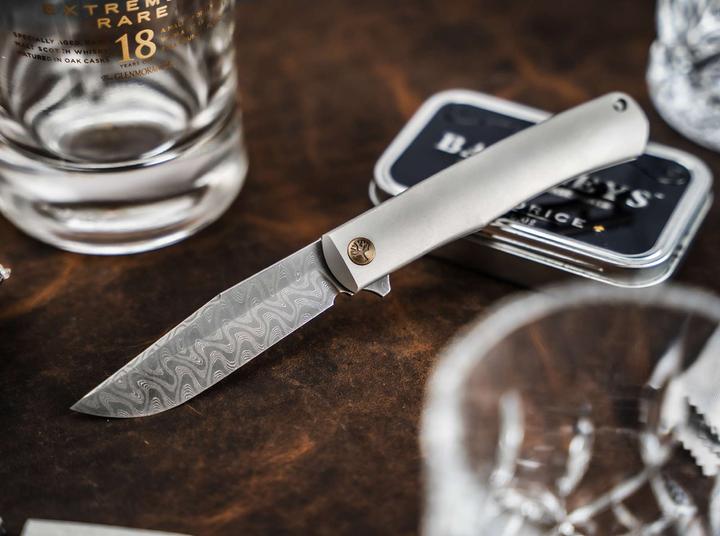 Actual product image Boker Damast Jahresmesser 2025 (8.10 cm)