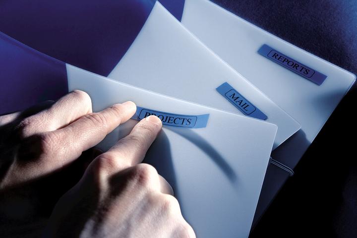 Actual product image Dymo S0720860 Standard tape (1.90 cm, Blue)