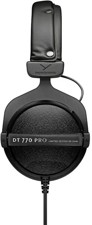 Actual product image Beyerdynamic DT 770 Pro Black Limited Edition (No noise cancelling, Cable)