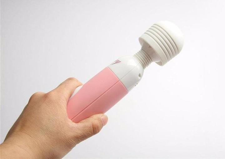 Actual product image Bodywand Pink