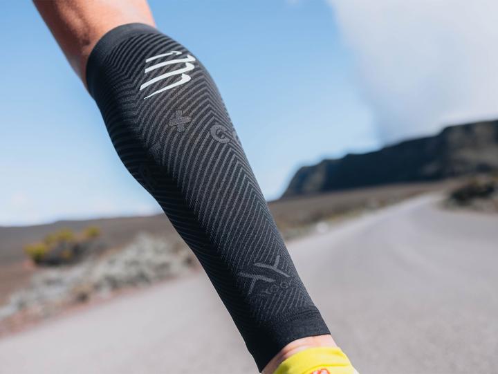 Produktbild Compressport R2 Oxygen Wadensleeves black (38, 39, 40, 41, 42)