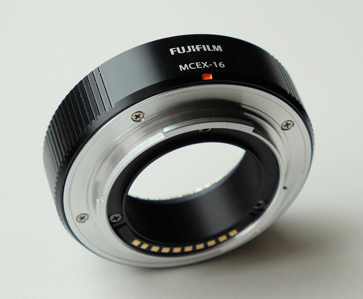 Produktbild Fujifilm Mcex-16 (Makro-Zwischenring, Fujinon XF)