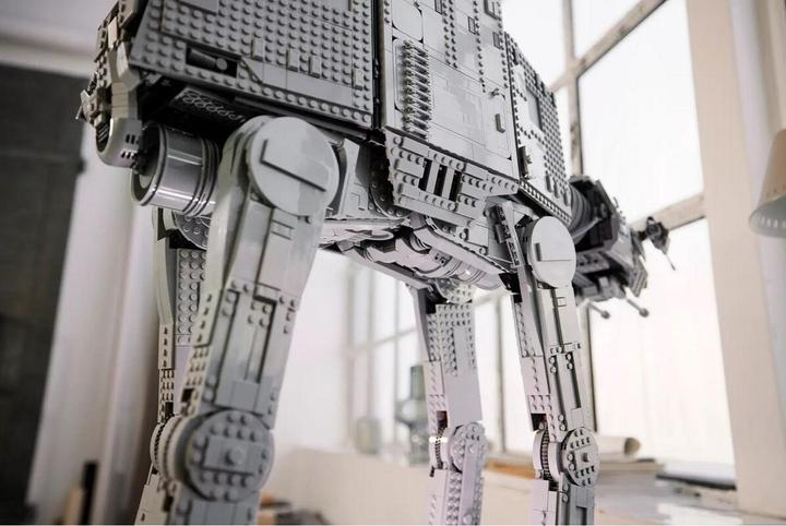 Immagine prodotto LEGO AT-AT (75313, LEGO Star Wars, Set LEGO rari)
