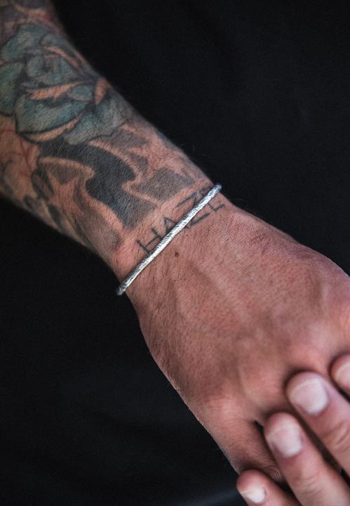 Produktbild Haze & Glory Armband Armreif - Hook Small Gehämmert 925 Silber (20 cm, 925er Sterling Silber)