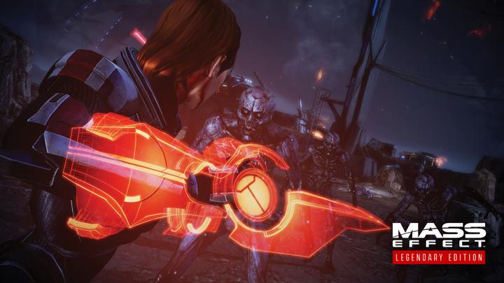 Immagine prodotto EA Games Mass Effect Edizione Leggendaria (PS4, IT)
