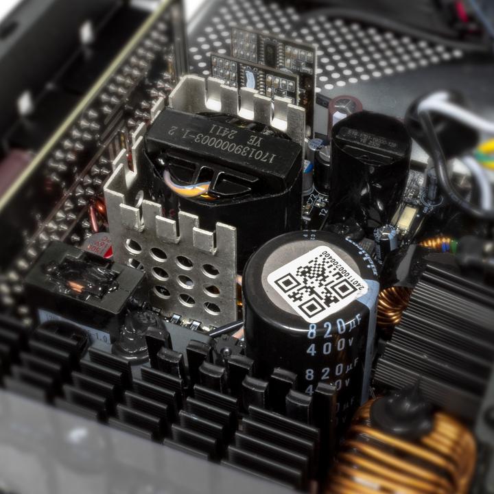 Immagine prodotto Abysm Gaming Morpheo GX5 1000W (1000 W)