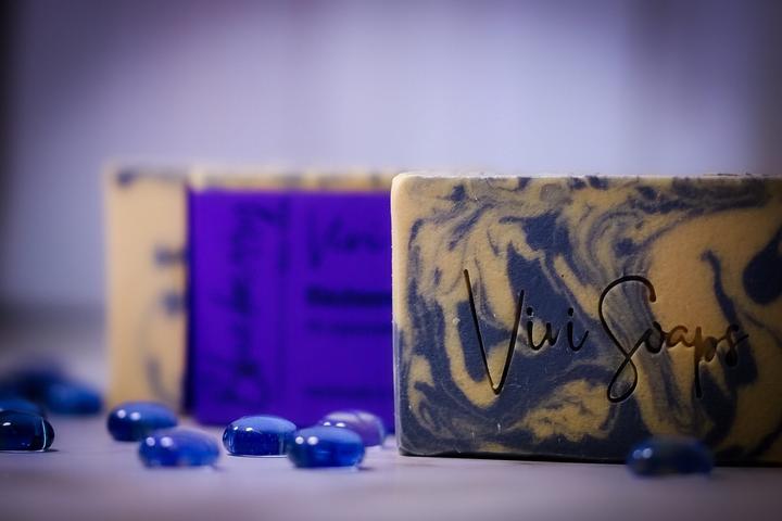 Immagine prodotto Vivi Soaps Sapone di latte di capra al mirtillo e timo (Sapone duro)