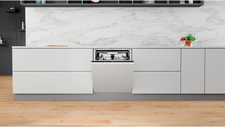 Actual product image Whirlpool WIO 3P33 PL