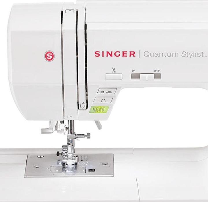Actual product image Singer 9960 Quantum Stylist Computer free arm