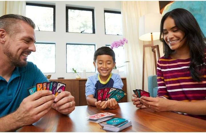 Actual product image Mattel Games Uno Flip (Multilingual)