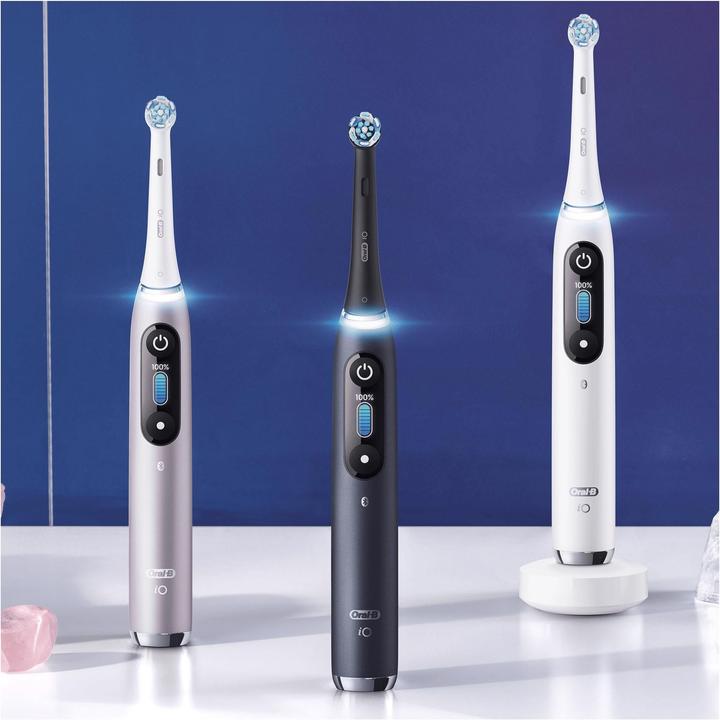 Actual product image Oral-B iO-Series 9N (Oscillating toothbrush)