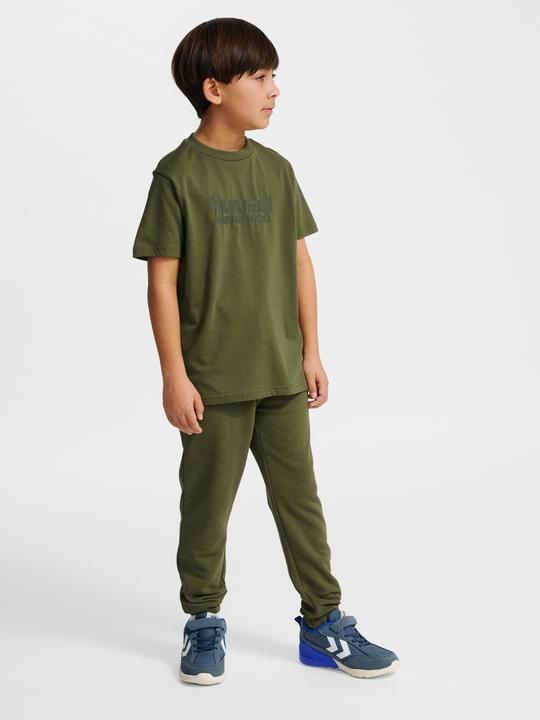 Actual product image hummel hmlJR BASE T-SHIRT S/S (46, 47, 48, 49, 50, 51, 52)