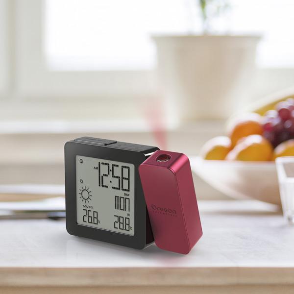 Produktbild Oregon Scientific Oregon Profi Projektions-Wetter-Uhr BAR368P