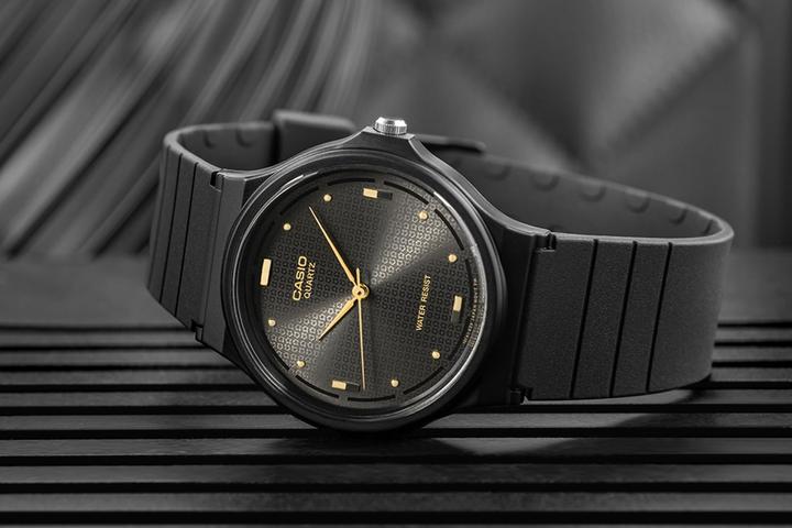Actual product image Casio MQ-76-1ALDF Damenuhr + BOX