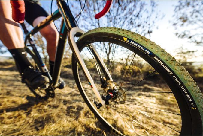 Immagine prodotto Michelin Potenza Ciclocross Jet (28 x 1.30, 33-622)