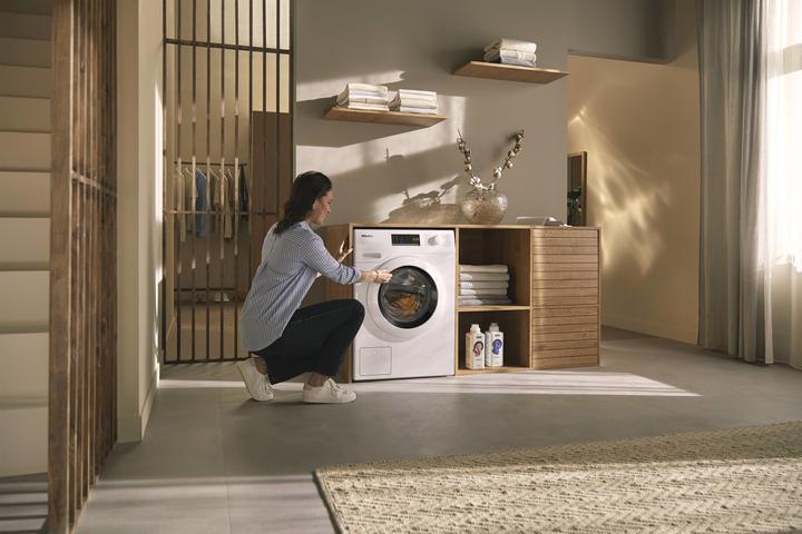Actual product image Miele WCA032 WCS (7 kg, Right)