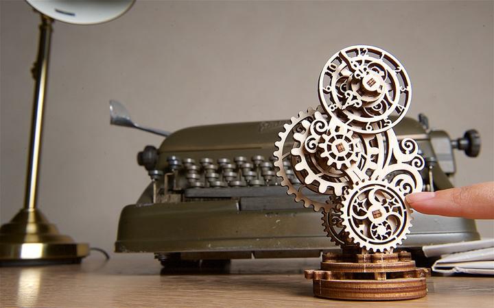 Actual product image Ugears Steampunk watch