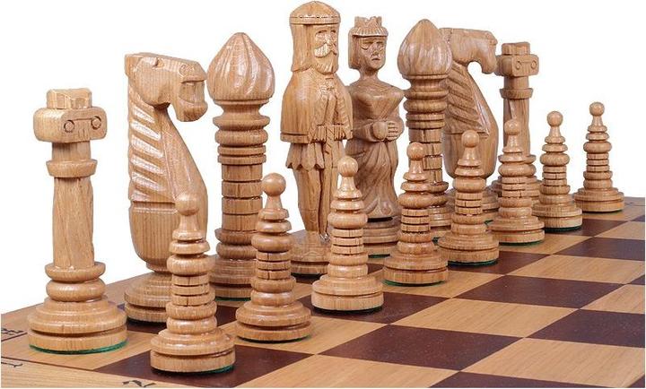 Image du produit Holzecke Échiquier en chêne sculpté