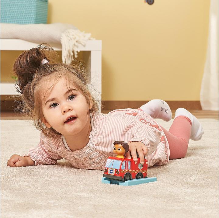 Produktbild VTech Tut Tut Baby Flitzer - CoComelon Ninas Feuerwehrauto inkl. Schiene